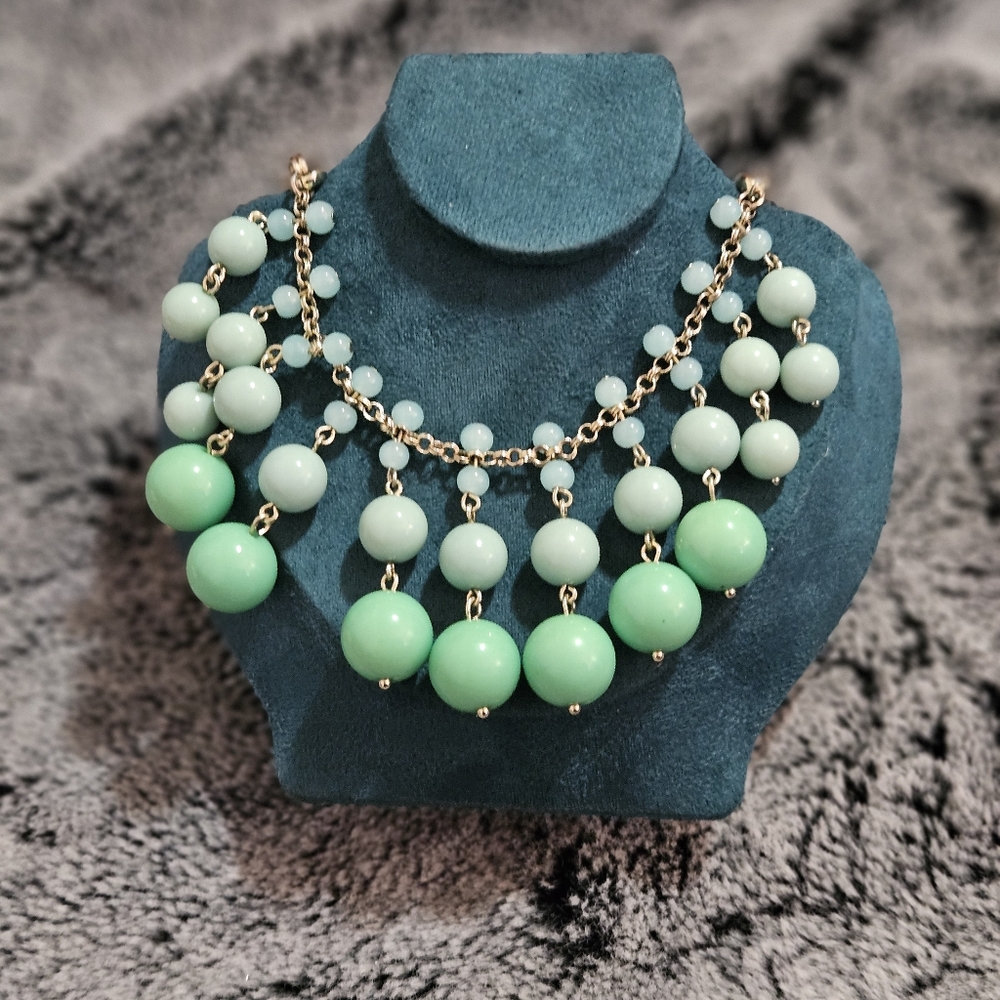 Talbots Statement Necklace Gold Tone - image 1